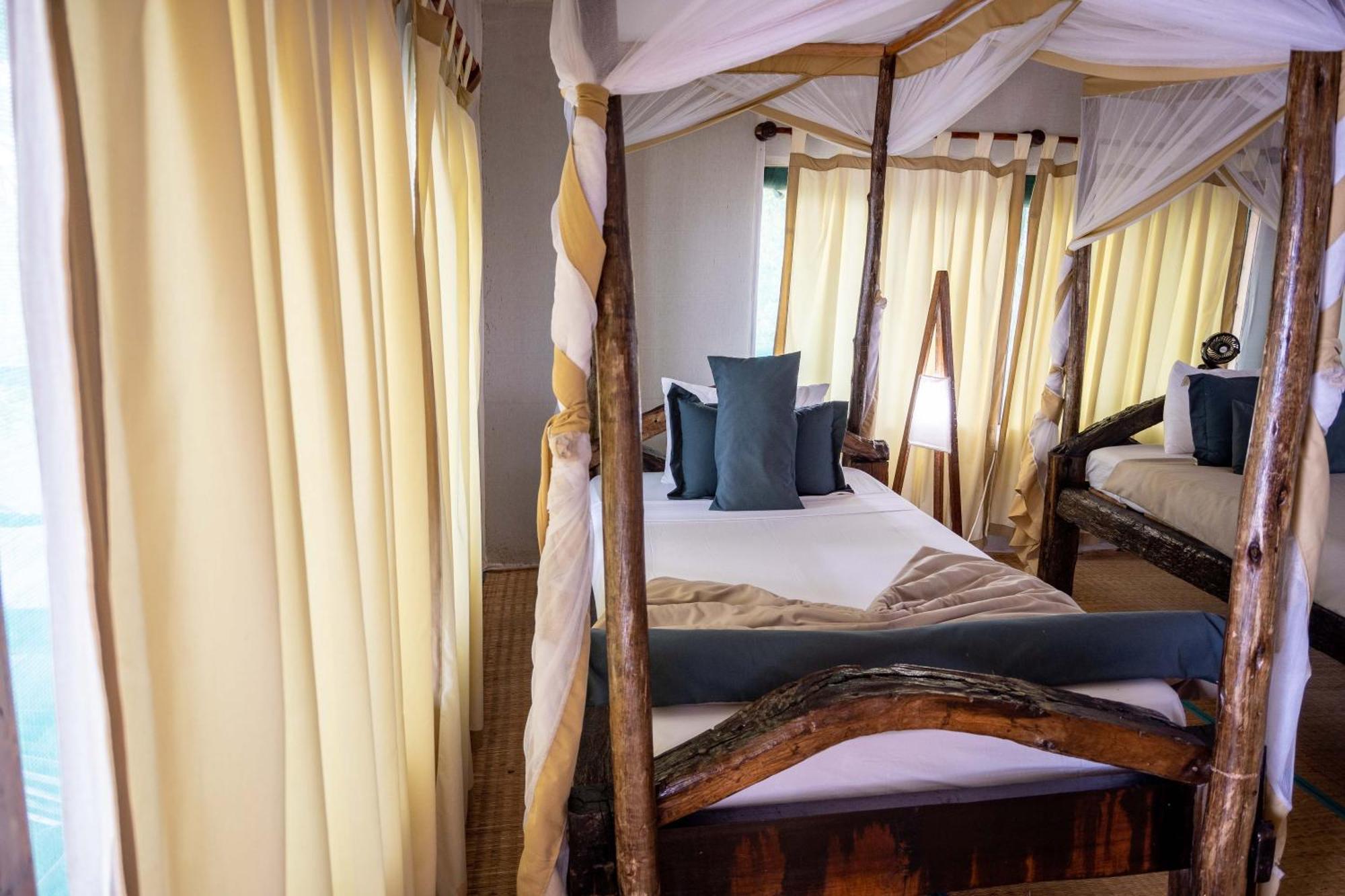 Simply Saadani Camp, A Tent With A View Safaris Mkwaja Exterior foto