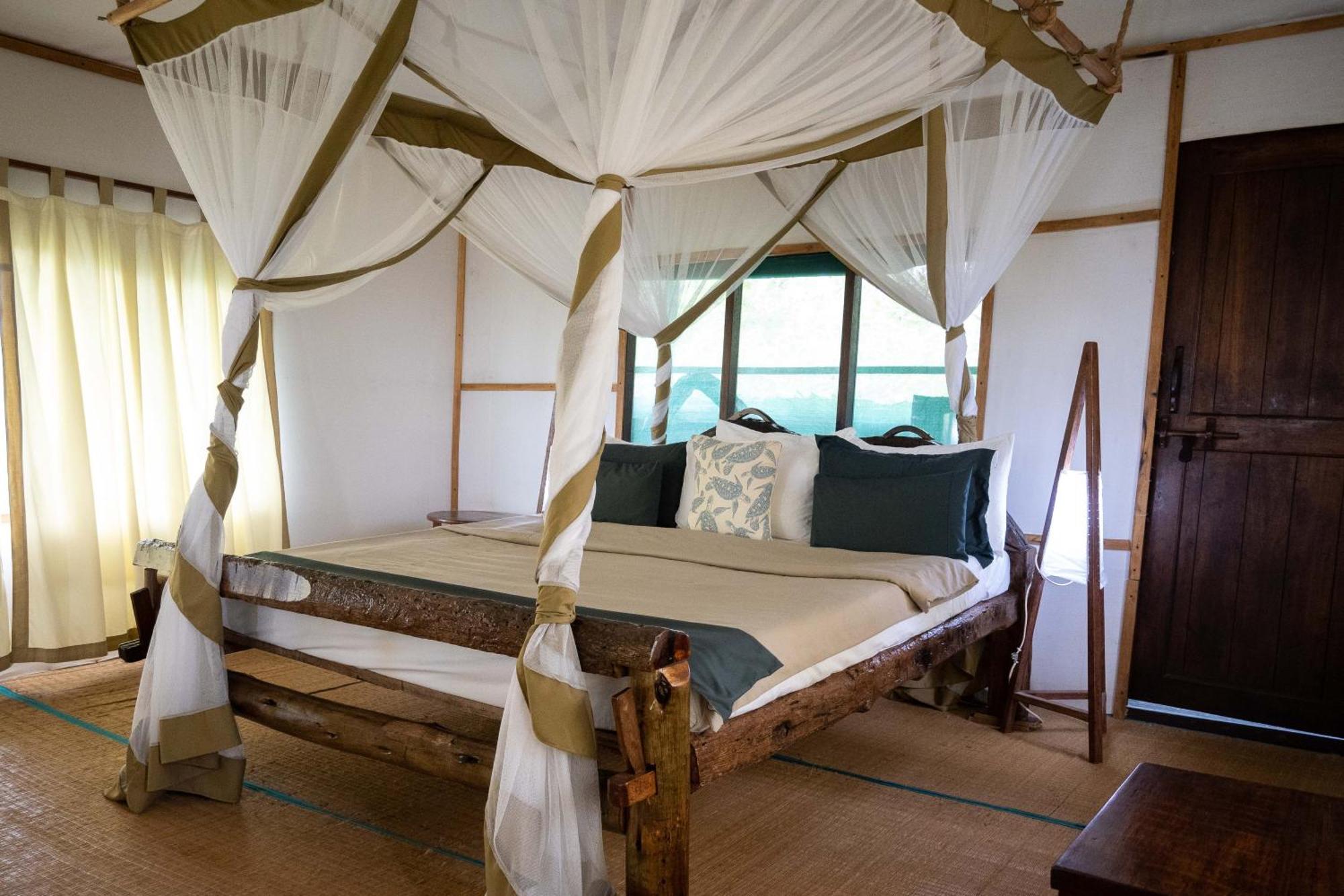 Simply Saadani Camp, A Tent With A View Safaris Mkwaja Exterior foto